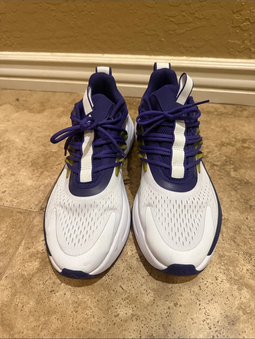 Adidas Response White and Purple Athletic Shoes Washington Huskies